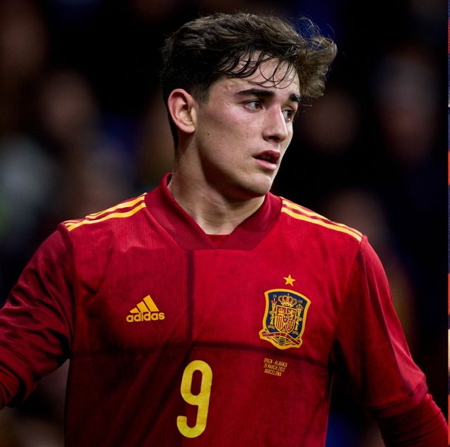 未來西班牙女王的駙馬？西班牙足球新秀加維